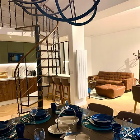 Charming Loft Style In Center Of Marais *